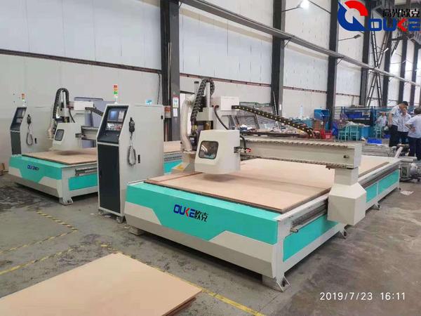木工加工中心大幅开料机CNC