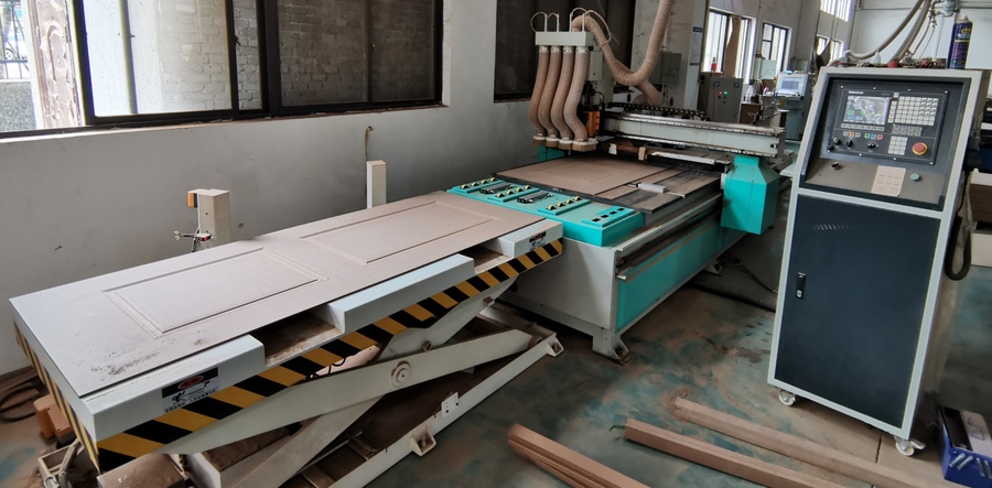 全自动门面雕刻机